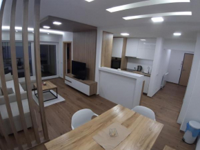 Serbian home, Gandijeva 162